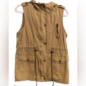 Tan Sleeveless Vest